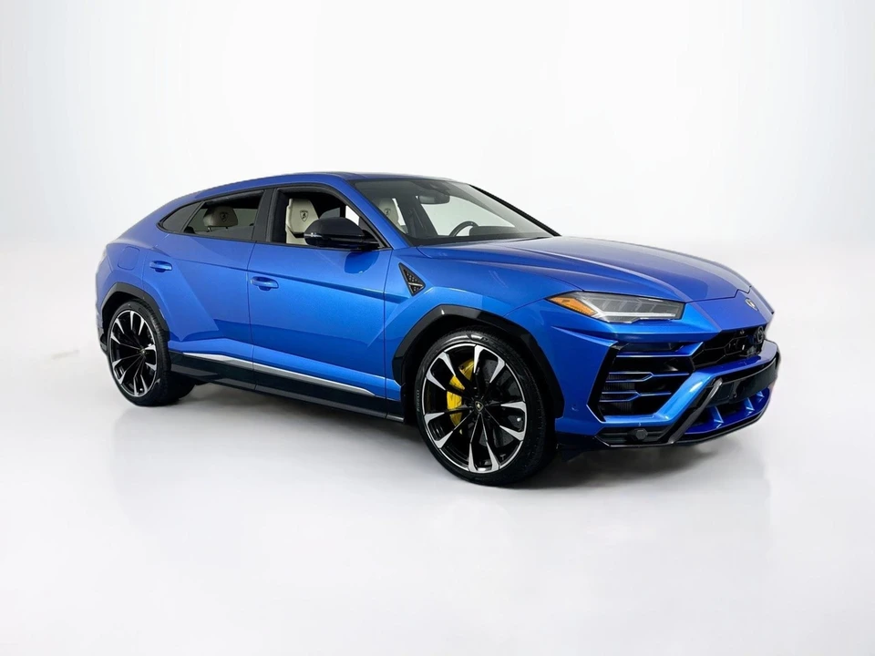 2021 Lamborghini Urus - Image 3 of 31