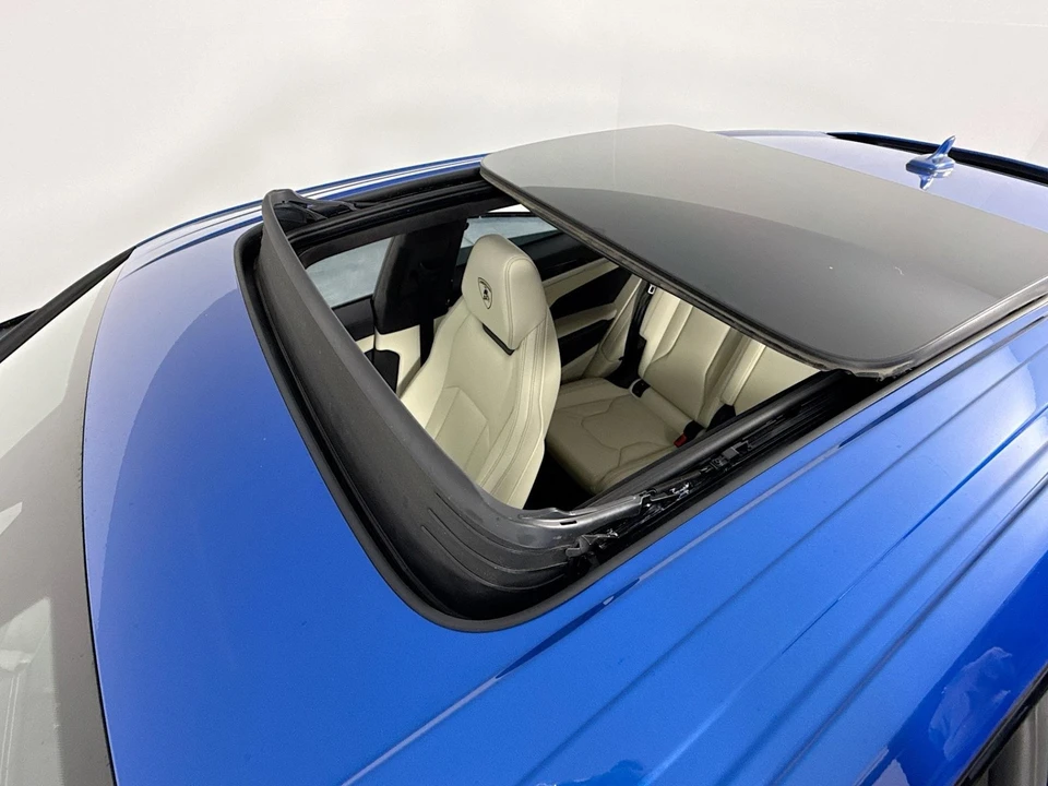2021 Lamborghini Urus - Image 14 of 31
