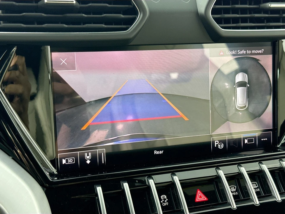 2021 Lamborghini Urus - Image 17 of 31