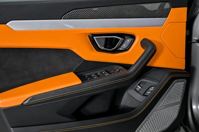 2021 Lamborghini Urus - Image 18 of 21