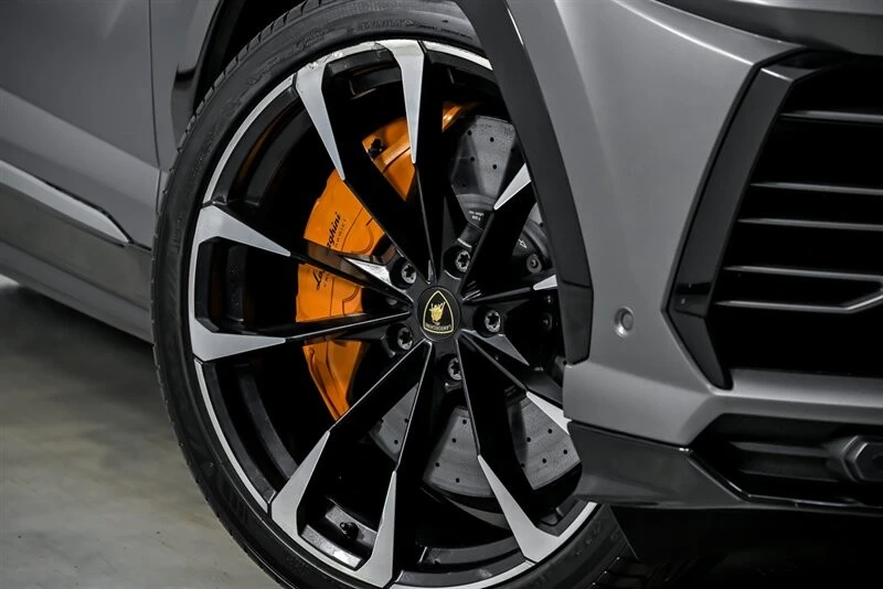 2021 Lamborghini Urus - Image 4 of 21