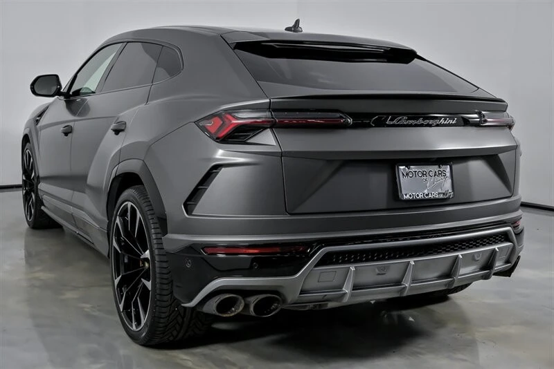 2021 Lamborghini Urus - Image 10 of 21