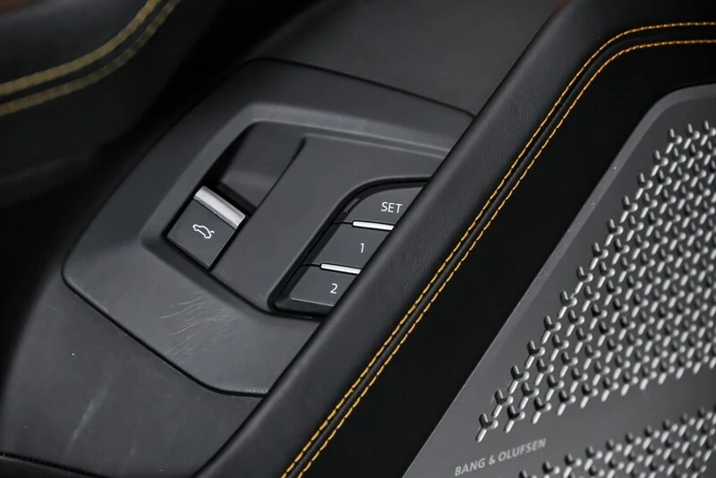 2021 Lamborghini Urus - Image 20 of 21