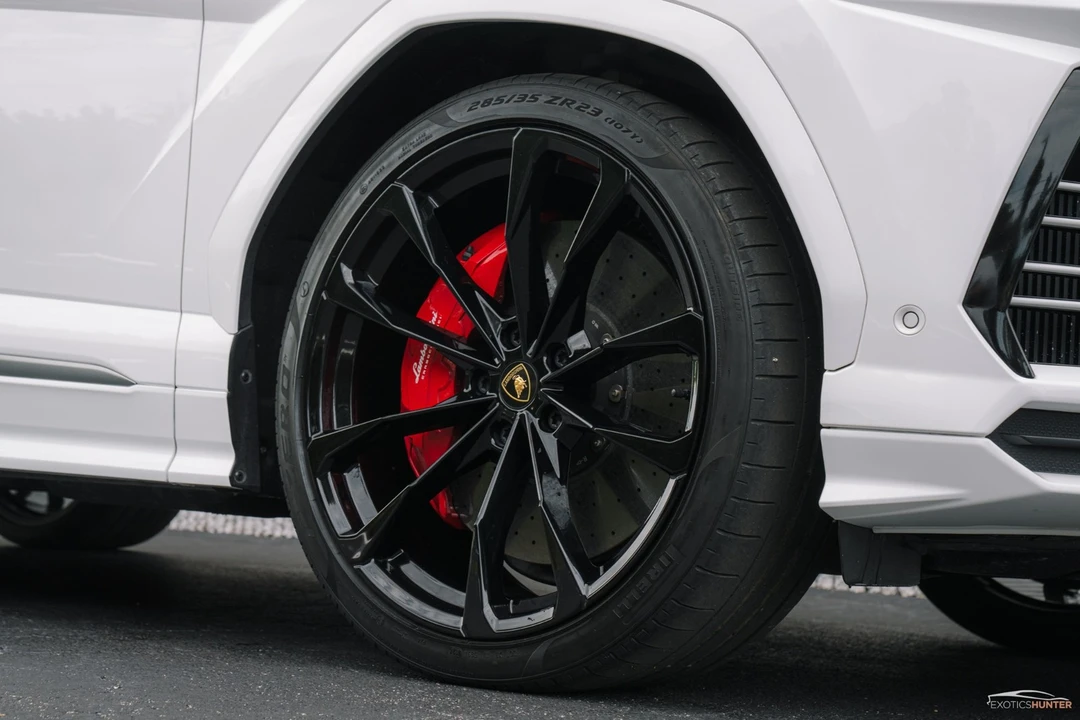 2021 Lamborghini Urus - Image 12 of 12