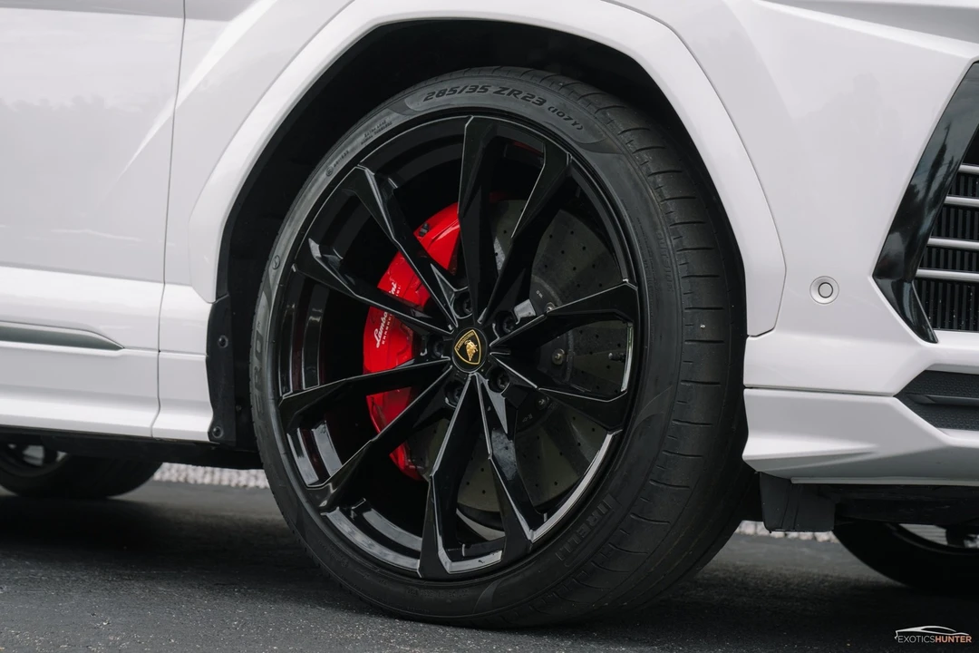 2021 Lamborghini Urus - Image 12 of 12