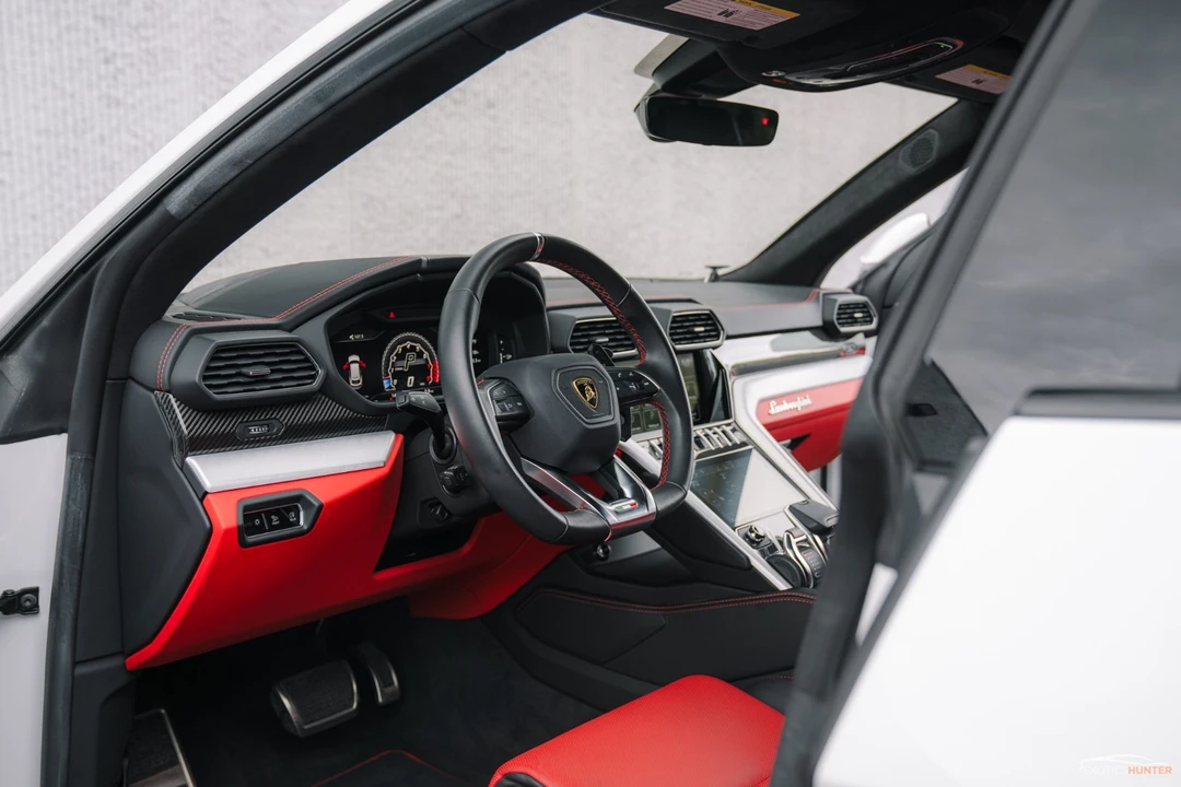 2021 Lamborghini Urus - Image 7 of 12