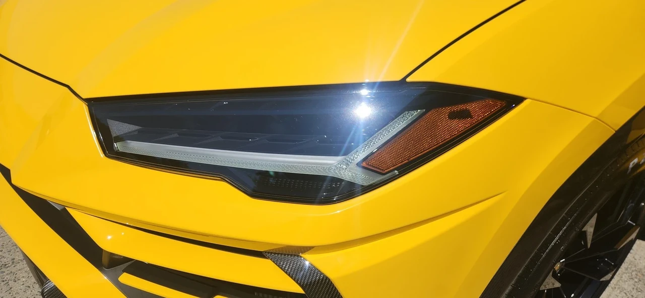 2021 Lamborghini Urus - Image 8 of 21