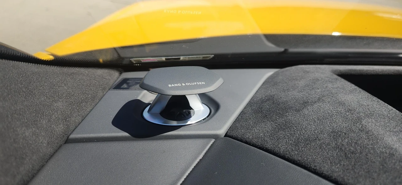 2021 Lamborghini Urus - Image 18 of 21