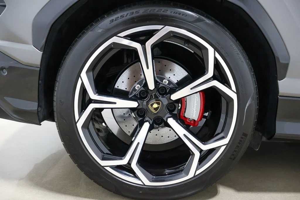 2021 Lamborghini Urus - Image 17 of 21