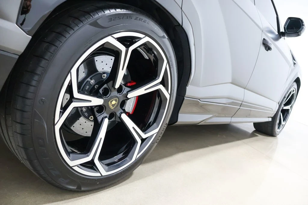 2021 Lamborghini Urus - Image 18 of 21