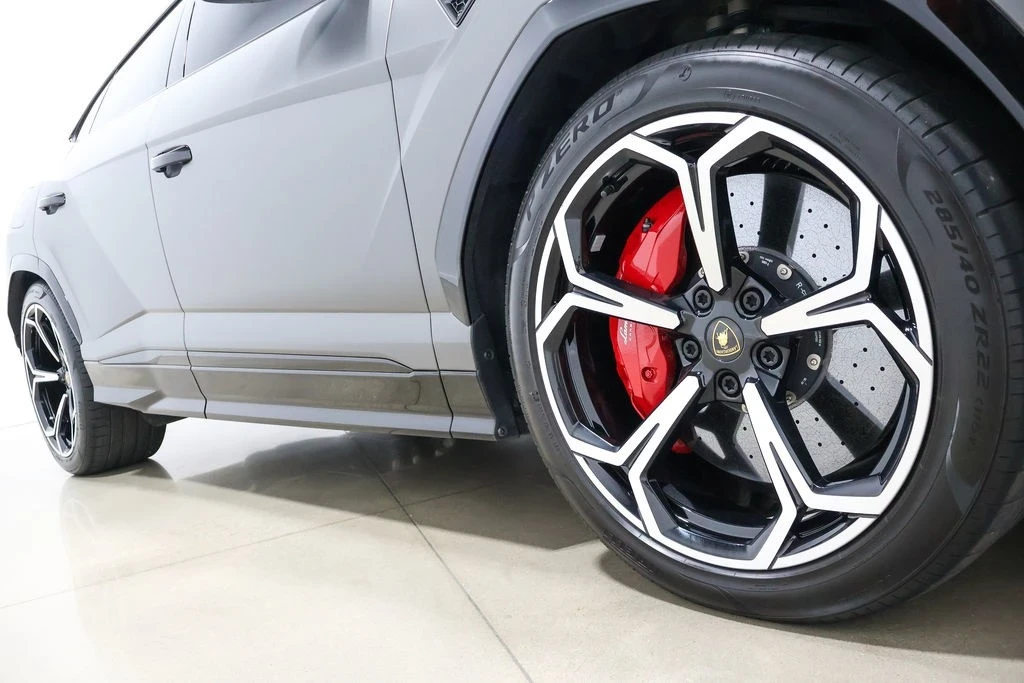 2021 Lamborghini Urus - Image 15 of 21