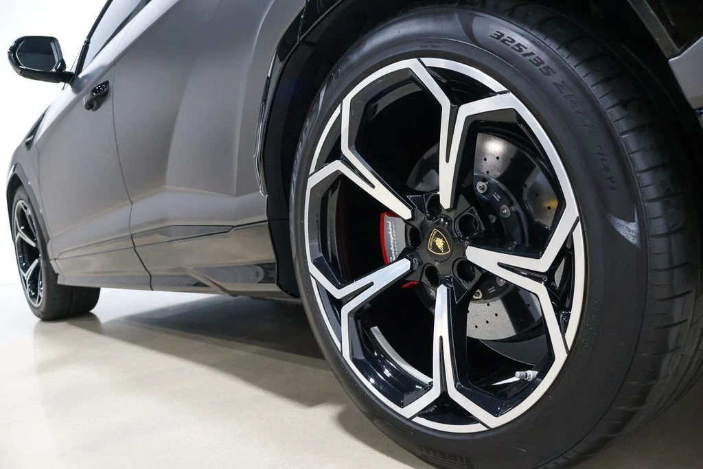 2021 Lamborghini Urus - Image 11 of 21