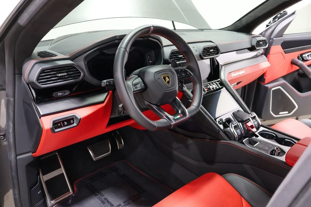 2021 Lamborghini Urus - Image 20 of 21