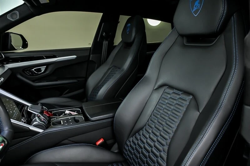 2021 Lamborghini Urus - Image 23 of 31