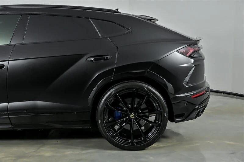 2021 Lamborghini Urus - Image 9 of 31