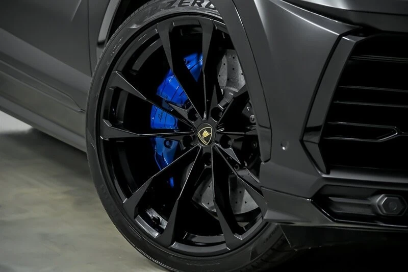 2021 Lamborghini Urus - Image 4 of 31