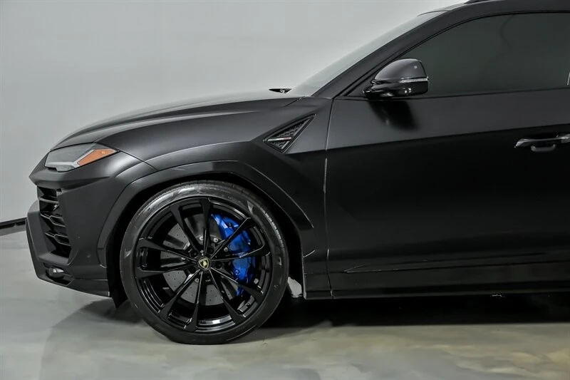 2021 Lamborghini Urus - Image 7 of 31
