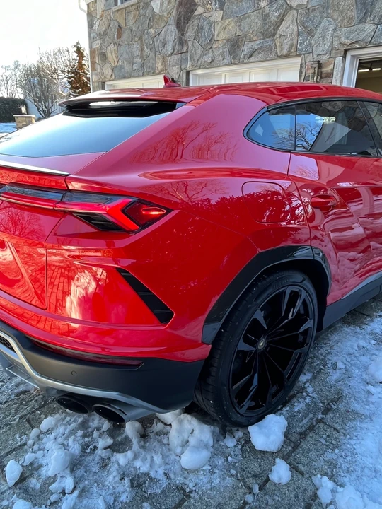 2021 Lamborghini Urus - Image 4 of 9