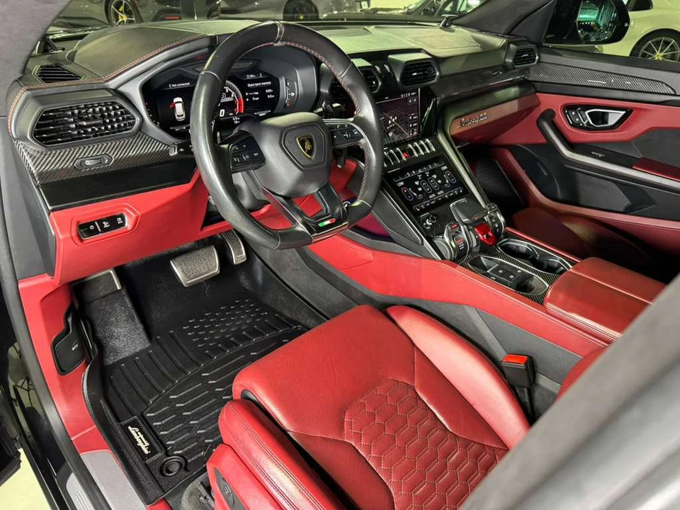 2021 Lamborghini Urus - Image 9 of 12