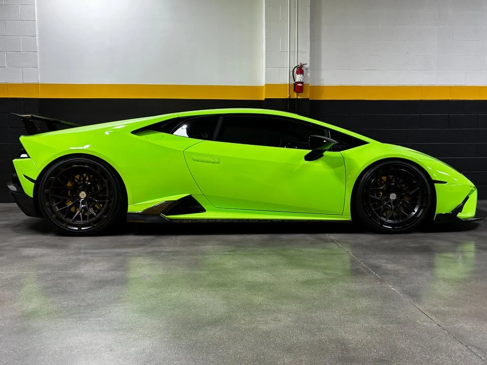 2021 Lamborghini - Image 6 of 20