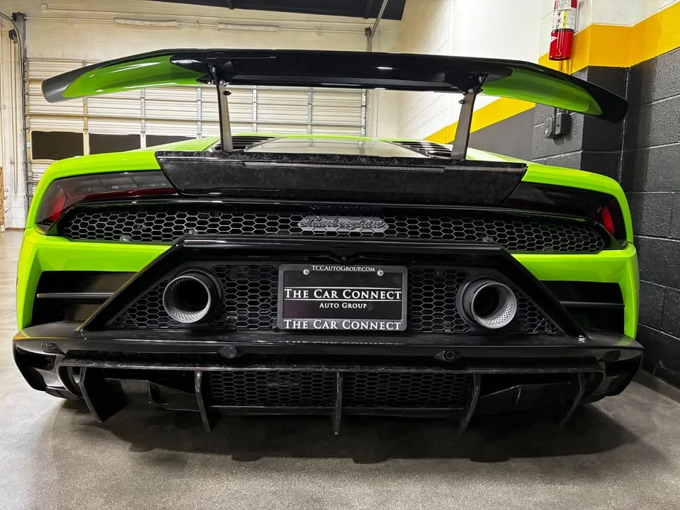 2021 Lamborghini - Image 3 of 20