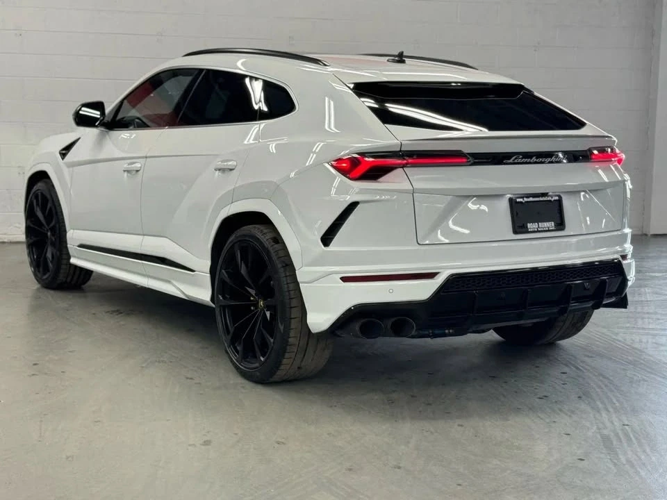 2021 Lamborghini Urus - Image 3 of 19