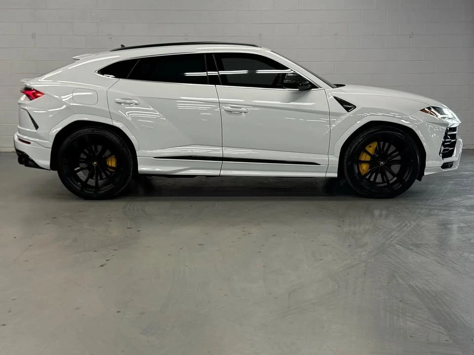 2021 Lamborghini Urus - Image 7 of 19