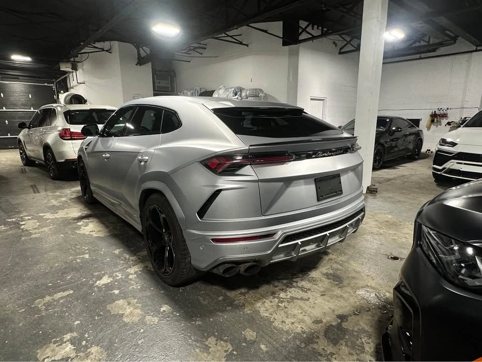 2021 Lamborghini Urus - Image 5 of 6