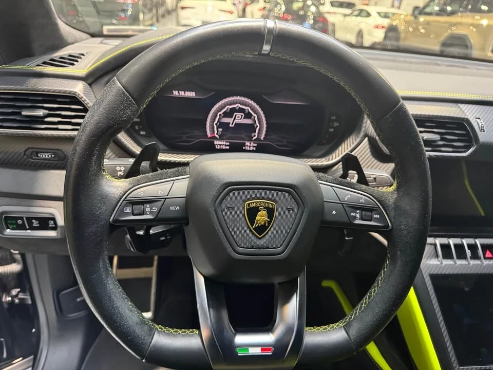 2021 Lamborghini Urus - Image 8 of 9