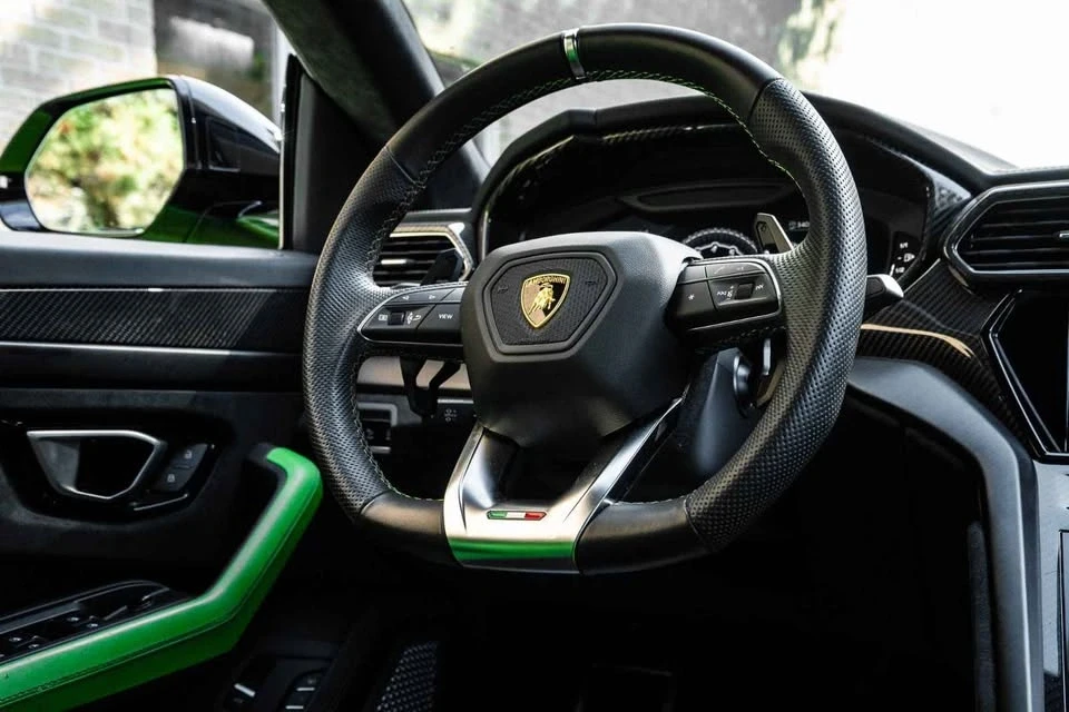 2021 Lamborghini Urus - Image 9 of 13
