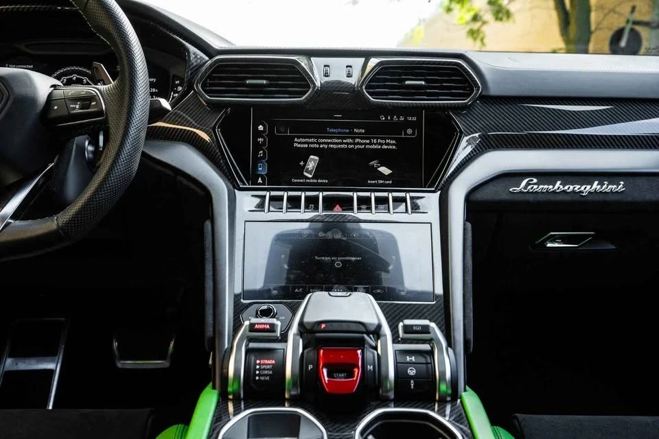 2021 Lamborghini Urus - Image 8 of 13