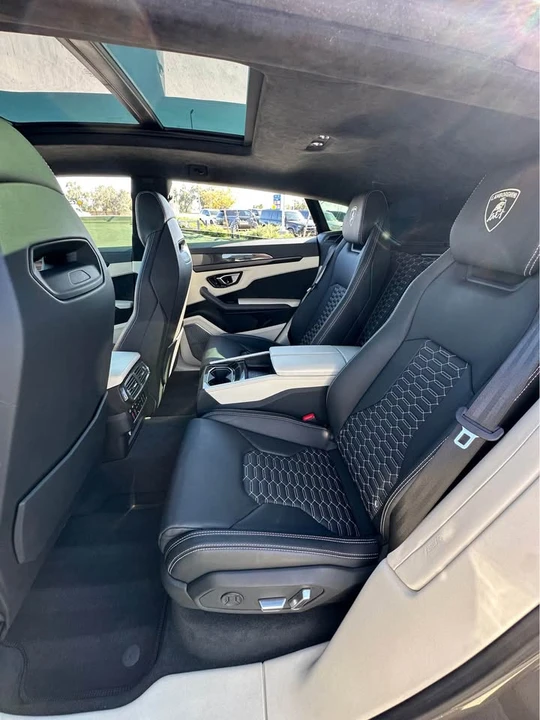 2021 Lamborghini Urus - Image 11 of 15