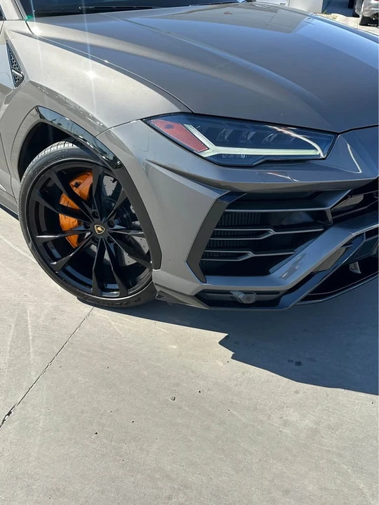 2021 Lamborghini Urus - Image 5 of 15