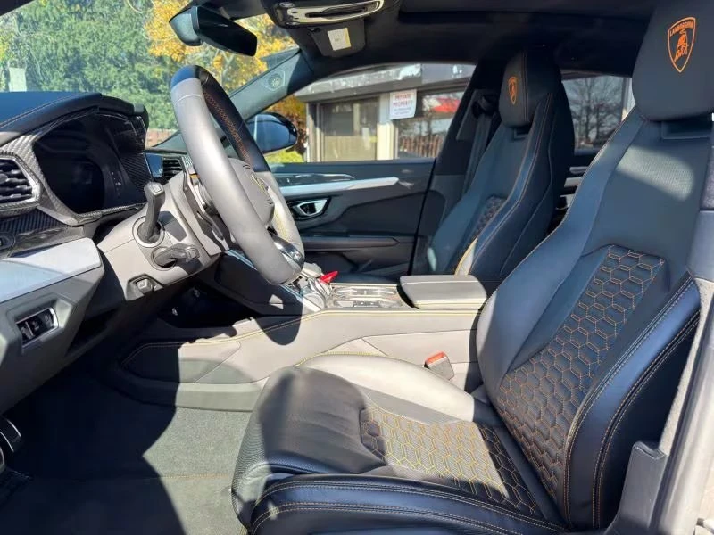 2021 Lamborghini Urus - Image 13 of 18