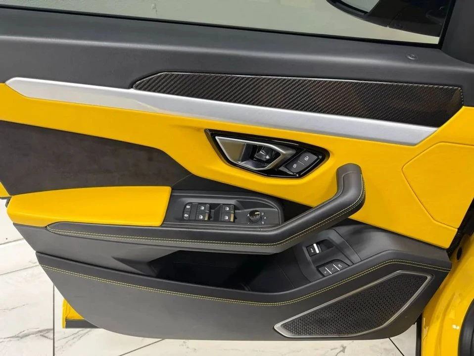 2021 Lamborghini Urus - Image 18 of 20