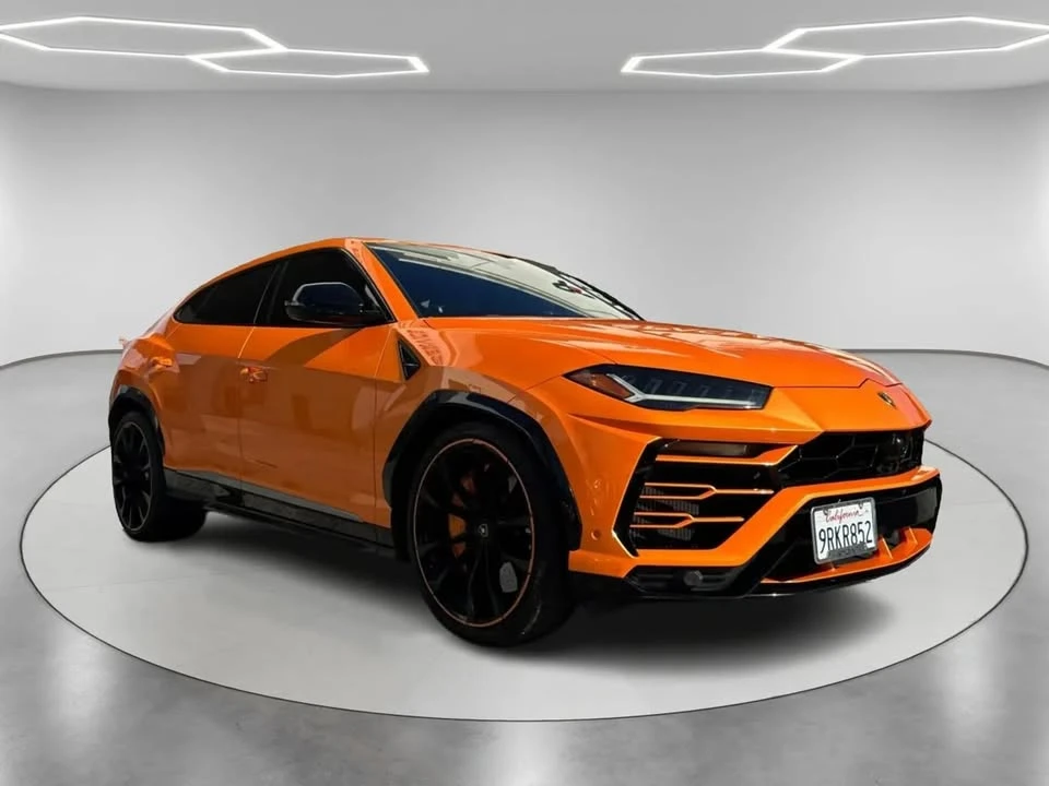 2021 Lamborghini Urus - Image 2 of 19