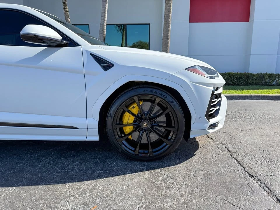 2021 Lamborghini Urus - Image 5 of 20
