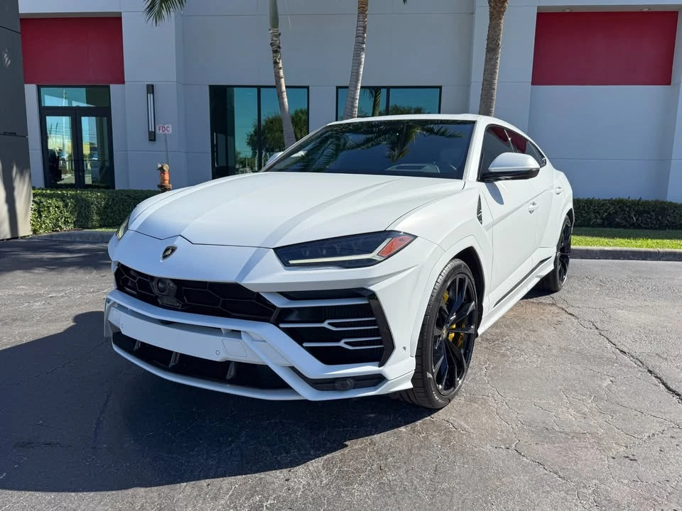 2021 Lamborghini Urus - Image 10 of 20
