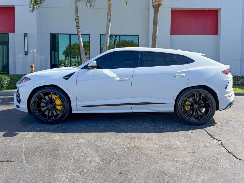 2021 Lamborghini Urus - Image 4 of 20