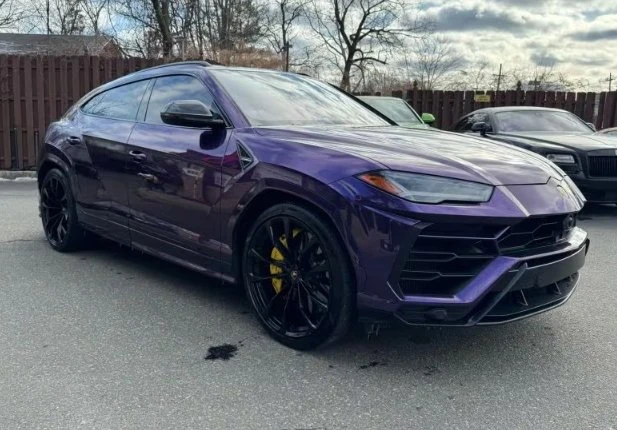2021 Lamborghini Urus - Image 3 of 14