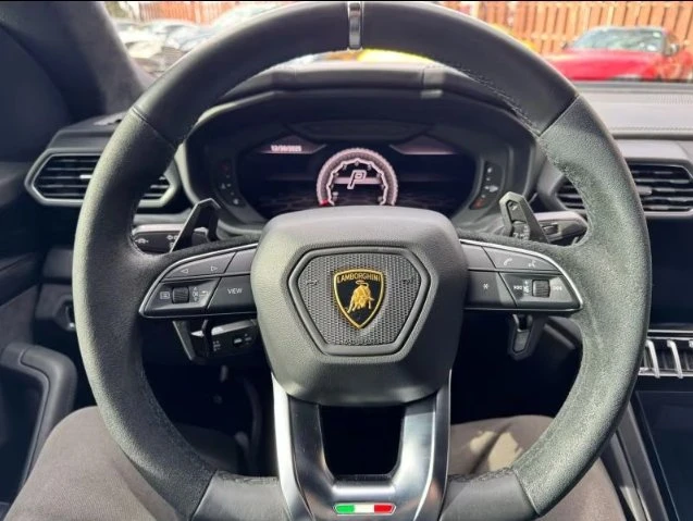 2021 Lamborghini Urus - Image 12 of 14