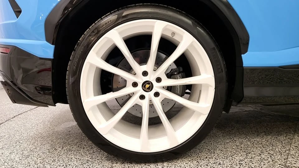 2021 Lamborghini Urus - Image 17 of 17