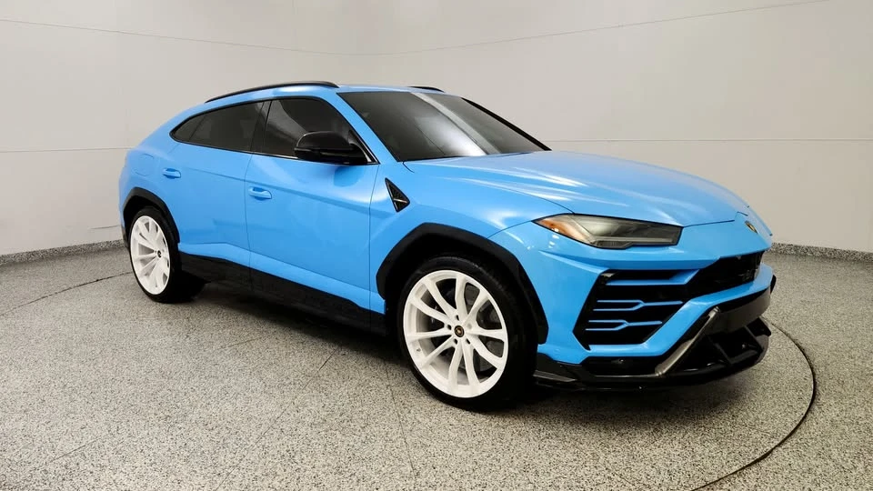 2021 Lamborghini Urus - Image 5 of 17