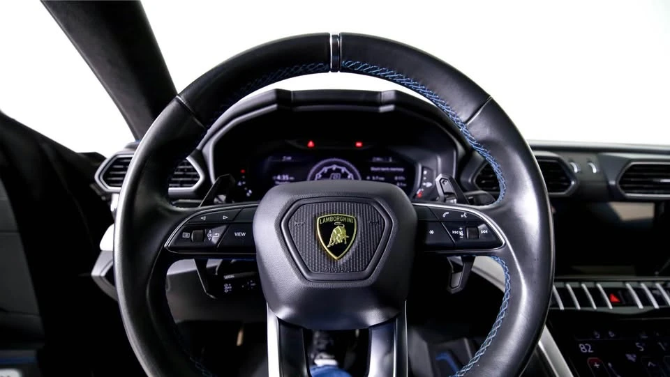 2021 Lamborghini Urus - Image 11 of 20