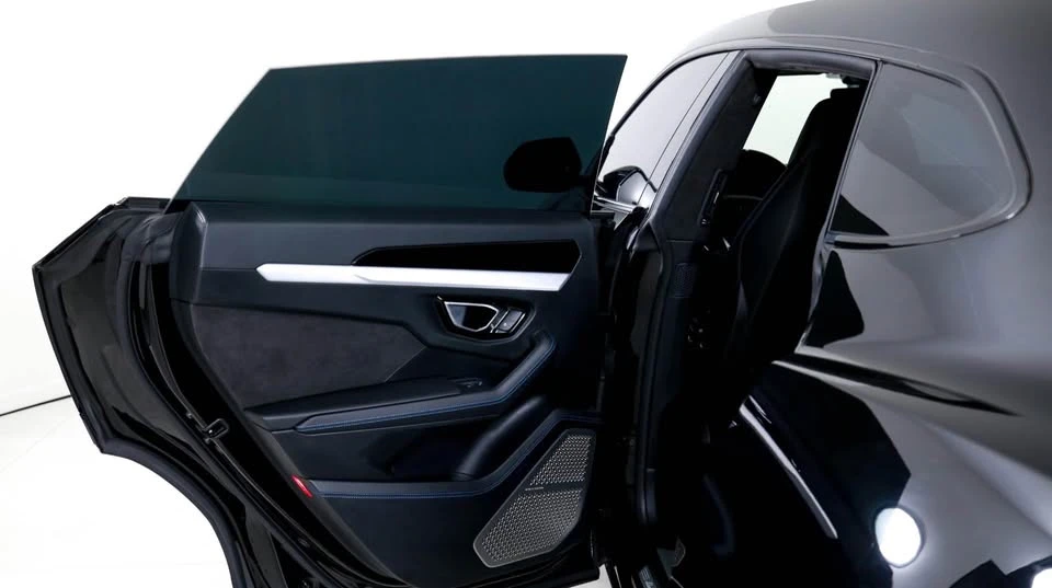 2021 Lamborghini Urus - Image 13 of 20