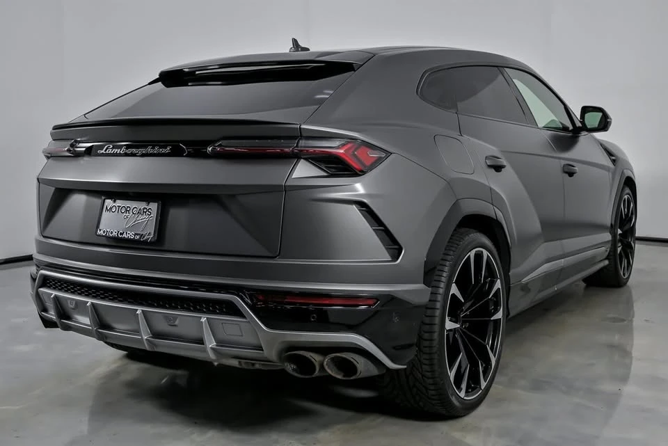 2021 Lamborghini Urus - Image 12 of 20