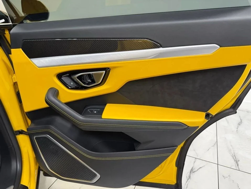 2021 Lamborghini Urus - Image 16 of 20