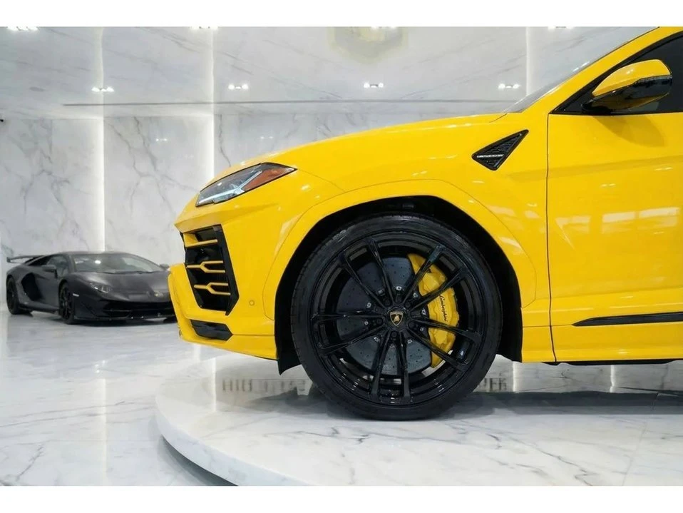2021 Lamborghini Urus - Image 7 of 20