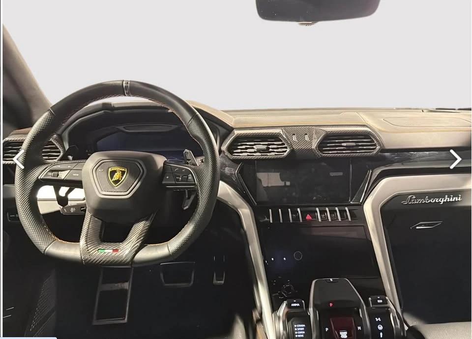 2021 Lamborghini Urus - Image 8 of 11