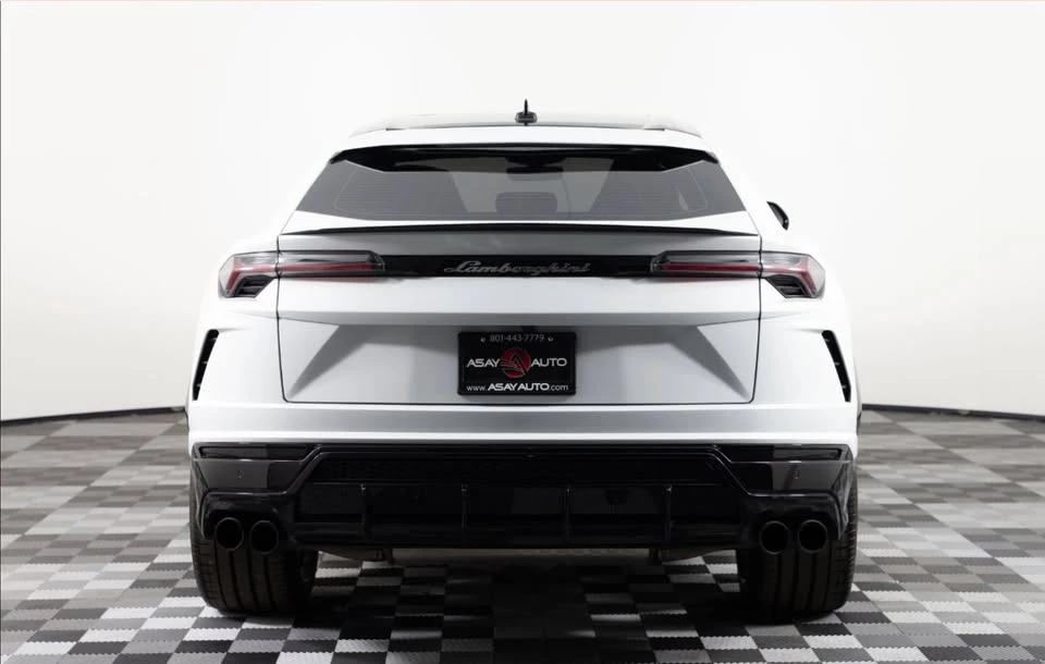 2021 Lamborghini Urus - Image 3 of 17